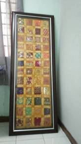 Frame saree