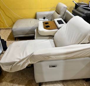 SOFA L kulit dengan recliner