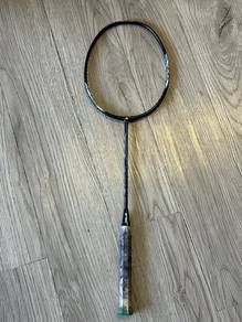 Second-hand badminton racket