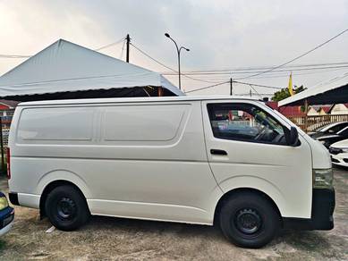 Toyota Hiace in Petaling Jaya, SGR