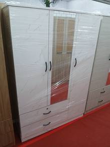 almari baju 3 pintu .L2. cermin 