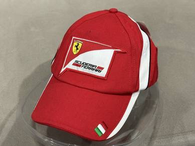 MU5675	Topi Cap Puma Scuderia Ferrari F1