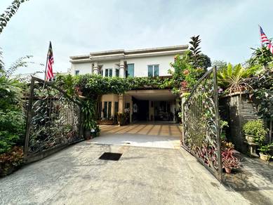 Semi-Detached House For Sale in Kelana Jaya,SGR