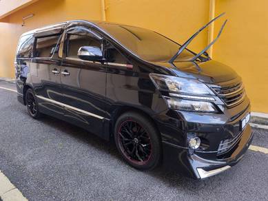 Toyota Vellfire V in Pekan Nanas, JHR