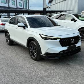 2023 Honda HR-V TURBO V