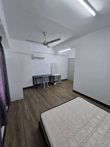 Room in Bukit Jalil, KUL