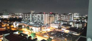 Condominium For Sale in Pearl Avenue