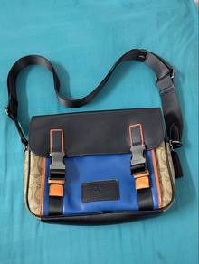 Coach Sling bag