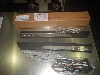 Honda Access Led Side Step Garnish FK7 FC1 FL1 FE