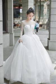 White long sleeve wedding bridal gown RB1333
