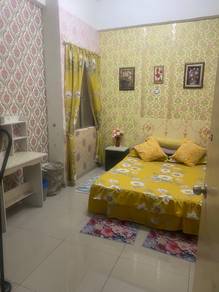 Room in Petaling Jaya, SGR