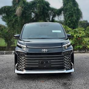 2022 Toyota Voxy S-Z