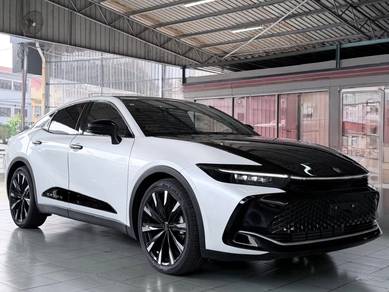 Toyota Crown CROSSOVER RS ADVANCED in Chan Sow Lin, KUL