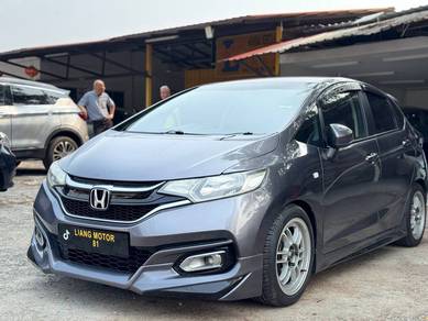 Honda Jazz S in Johor Bahru, JHR