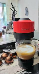 Nespresso Vertuo Pop Coffee machine 