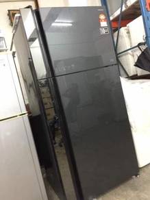 Black Hitachi Refrigerator Big Freezer Fridge Peti