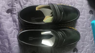 Kasut Kulit Mikihas Hitam Size 41 – Smart & Cantik
