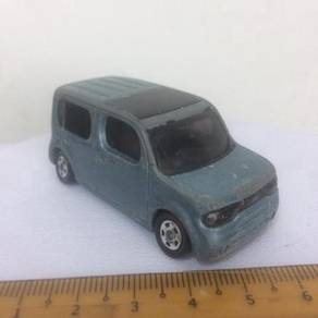 CFE180 2008 TOMY TOMICA 1:63 Nissan Cube Z12 mini