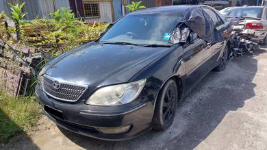 toyota camry acv30 2.4L scrap car for spare parts
