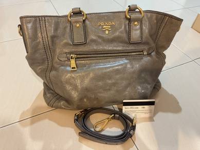 Prada BN2151 Vitello Shine Bag