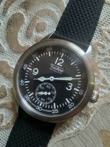 Techne pilot watch