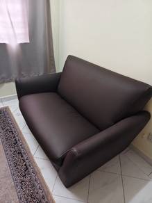 Sofa 2 seater untuk dijual