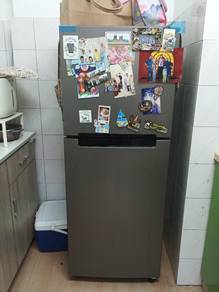 Peti Sejuk Samsung