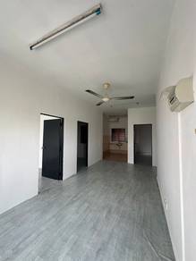 Flat For Sale in Taman Pendamar Indah 2 Flat