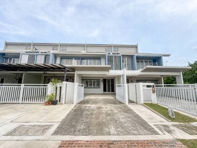 Semi-Detached House For Sale in Salak Tinggi,SGR
