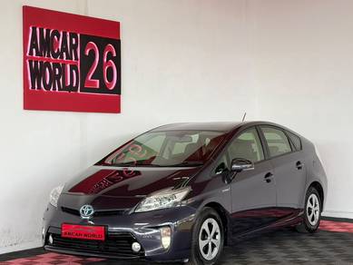 Toyota Prius LUXURY (HYBRID) in Sungai Besi, KUL