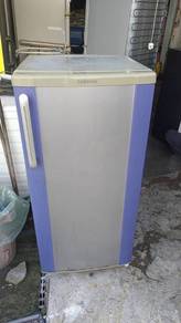 Single Door Refrigerator Fridge Peti Sejuk Ice Ais