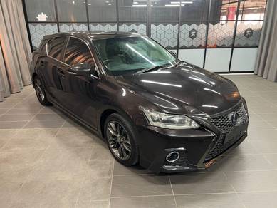 Lexus CT 200 h F-SPORT (HYBRID) in Petaling Jaya, SGR