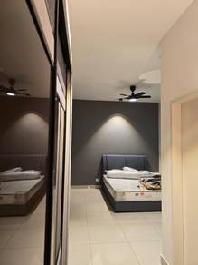 Townhouse Condo For Rent in Eco Horizon @ Camdon Collection