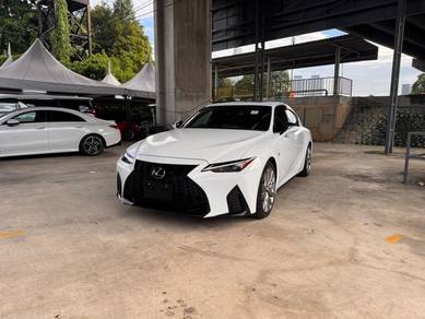 Lexus IS 300 F-SPORT in Cheras, KUL