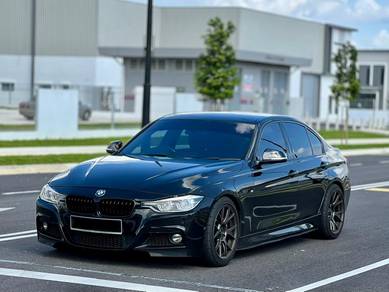 BMW 330i 30i M SPORT(CKD) in Johor Bahru, JHR