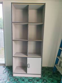 Kabinet Buku Dan Lain-lain 