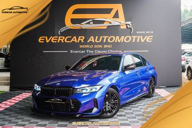 BMW 330i 30i M SPORT in Desa Petaling, KUL