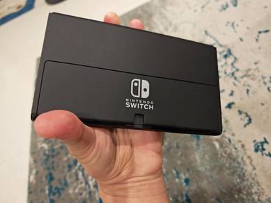 Nintendo Switch OLED – Complete Excellent Set