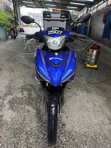 Yamaha Y15ZR Movistar