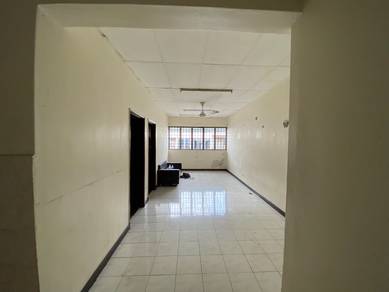 Apartment For Sale in Bandar Bukit Tinggi 1 Shop Apartment
