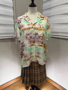 Levi’s full print Hawaiian shirt women RAYON  M 21