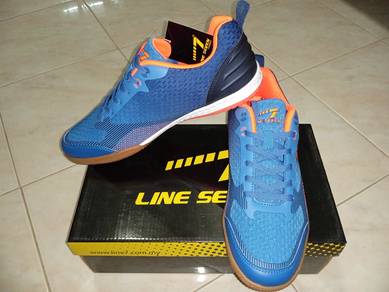 ITEM BARU_Kasut Sukan Futsal LINE 7 size 9 Blue
