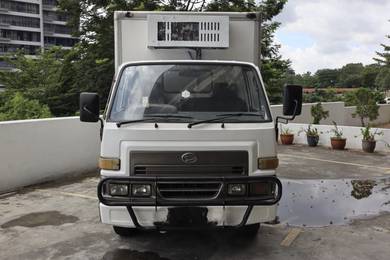 1 to lorry- good engine - smooth drive 
