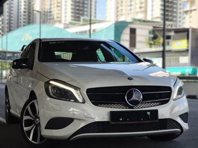 Mercedes Benz A200 200 BlueEFCY (CBU) in Seri Kembangan, SGR