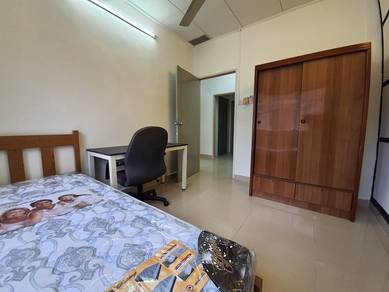 Room in Bandar Sunway, SGR