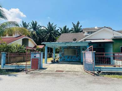 Semi-Detached House For Sale in Sepang,SGR