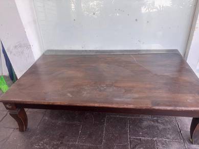 Meja (60x52)
