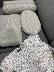Bantal comfy baby with 2 set covera