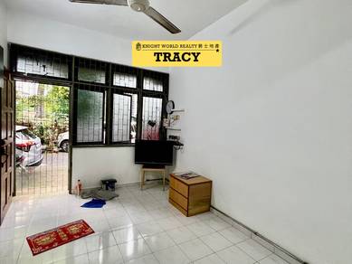 Flat For Rent in Taman Pusaka