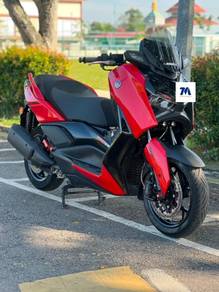 Yamaha XMAX